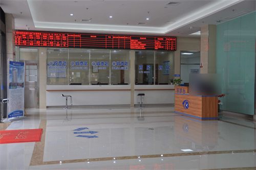 莆田华夏眼科医院导诊台挂号处