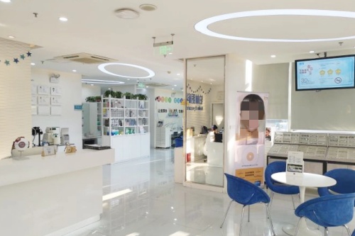 铂林眼科医院验光中心 铂林眼科医院验光中心