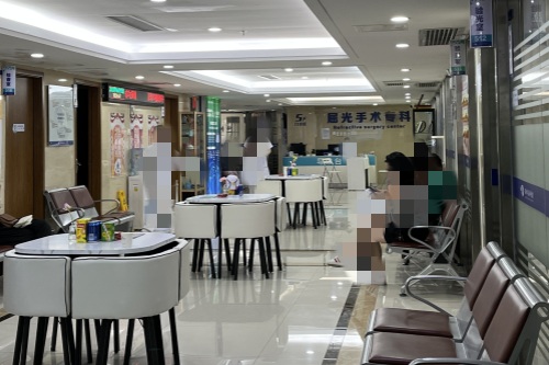 深圳华厦眼科医院屈光中心