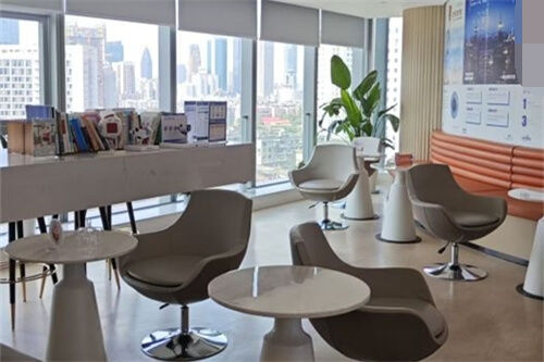 武汉悦瞳眼科休息候诊区