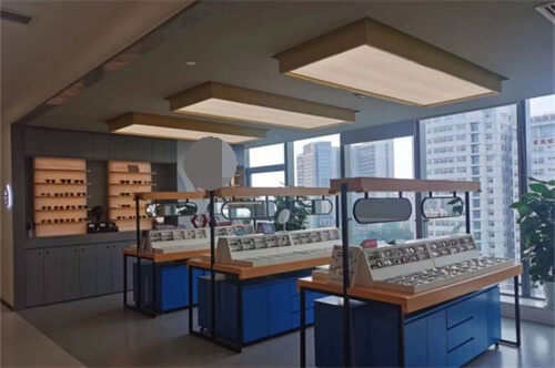 武汉悦瞳眼科配镜区