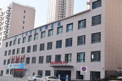 甘肃省哪家眼科医院的医生近视手术做的好？看看这位你心动吗？