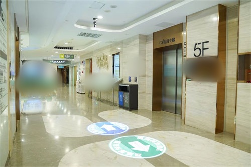 广州爱尔眼科走廊