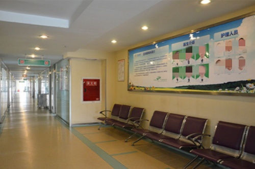 成都普瑞眼科医院走廊 成都普瑞眼科医院走廊