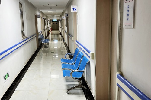 平顶山眼科医院走廊