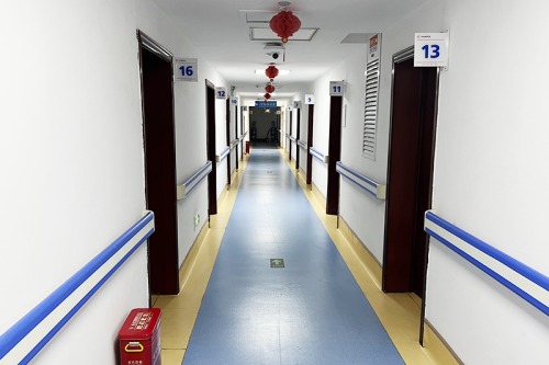 平顶山眼科医院走廊