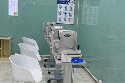 深圳佰视佳眼科医院检查仪器