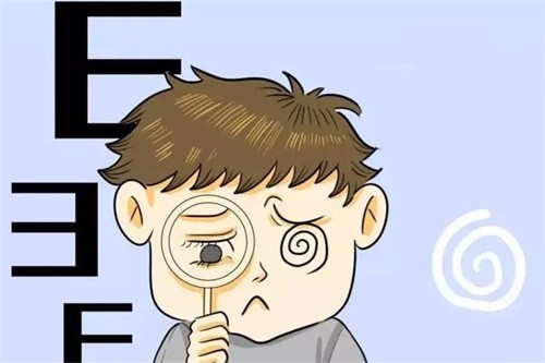 近视手术有什么风险？做了近视手术会有后遗症吗？别担心!