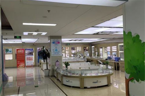 北京美尔目眼科医院通州店配镜区