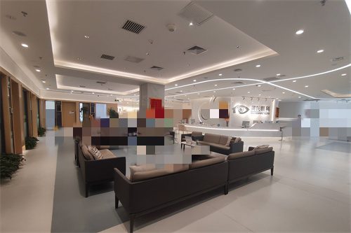 北京何氏眼科医院大厅