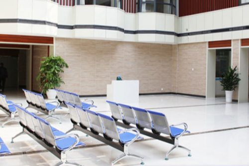 成都华厦眼科医院候诊区