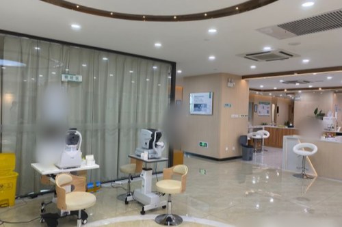 杭州茗视佳眼科医院验光区