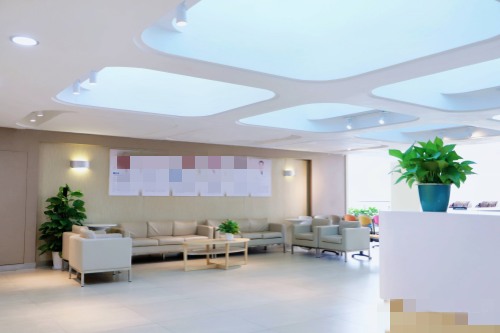 深圳爱尔眼科医院等待区