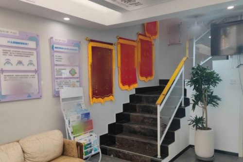 沈阳泰一眼科：角膜塑形镜11800元