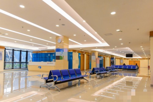 佛山华厦眼科医院大厅