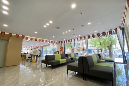 大连华厦眼科医院休息区 大连华厦眼科医院休息区