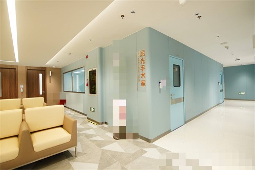 深圳博爱曙光眼科屈光手术室