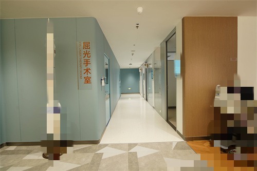 深圳博爱曙光眼科走廊