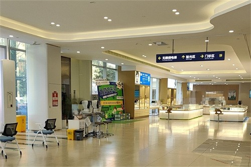 深圳深西爱尔眼科内部环境