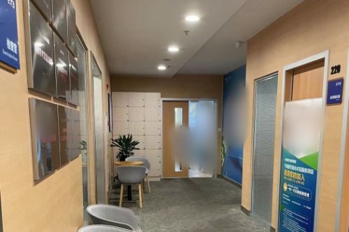 宁波爱尔眼科医院哪个医生好？李小萍/高森/高小明医生技术都不错！