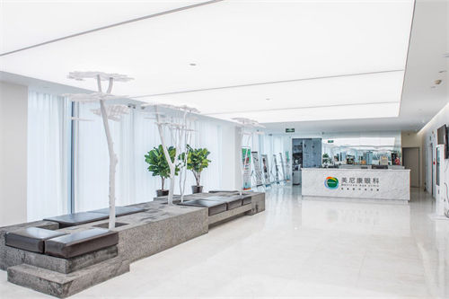 乌鲁木齐美尼康眼科医院大厅