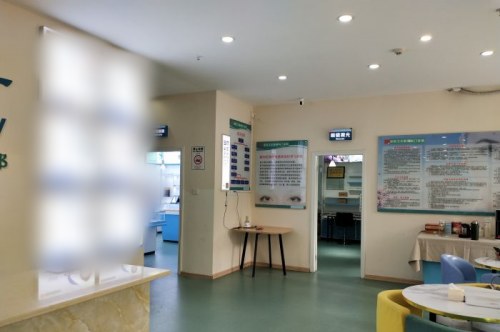 深圳卫尔斯眼科医院大厅