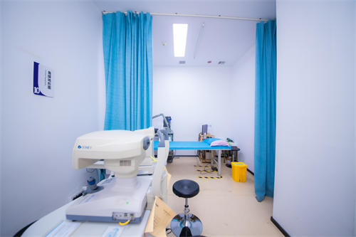 苏州明基医院太学眼科检查室