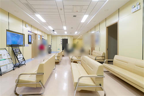 苏州明基医院太学眼#2Y*&x*b堂休息区