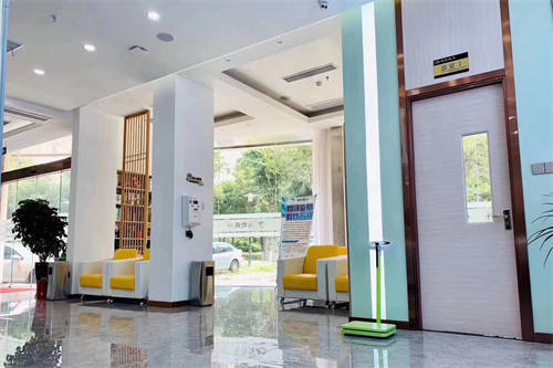 江苏无锡明昕眼科：角膜塑形镜9800元，近视离焦眼镜3980元，视功能训练3000元