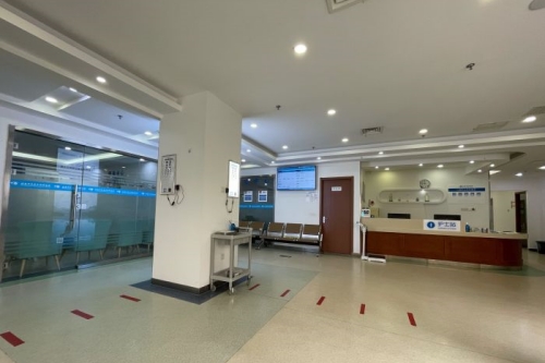 北京民众眼科医院大厅