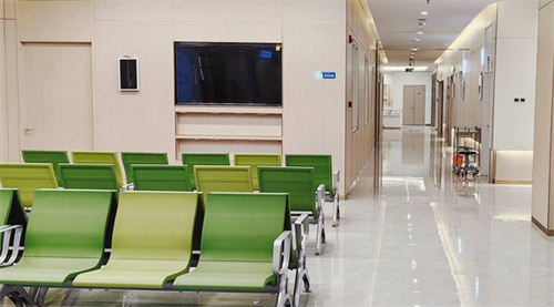 天津华厦眼科休息区 天津华厦眼科休息区