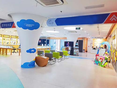 常州泽明眼科医院治疗黄斑病变方式，价格