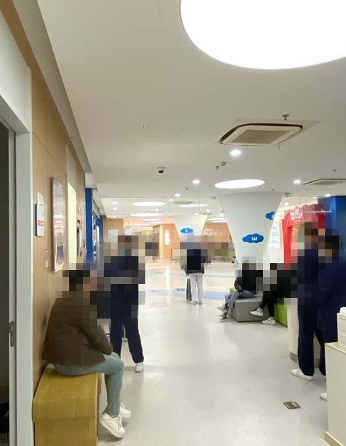 常州泽明眼科医院大厅休息区 常州泽明眼科医院大厅休息区