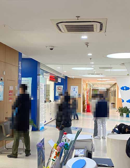 常州泽明眼科医院长廊