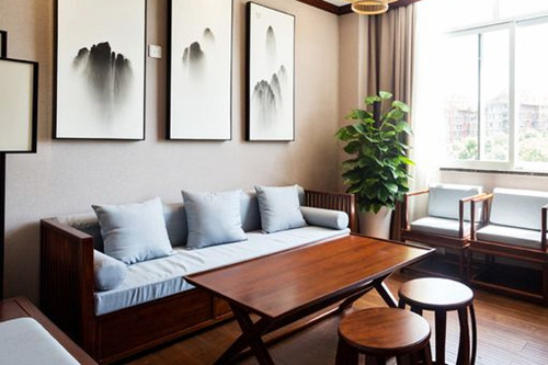 成都中<span style=