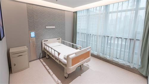 重庆爱尔眼科病床照