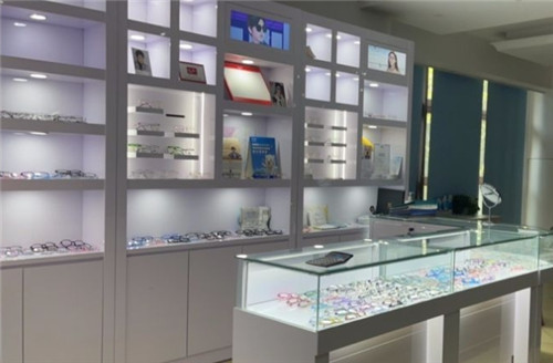 百淼兴眼科环境图