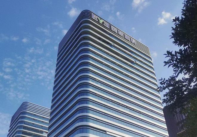 吉林省通化市爱尔眼科医院：屈光手术10800~22800元