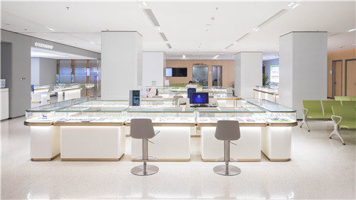 重庆南坪爱尔眼科医院：本地人推荐的平价正规眼科机构