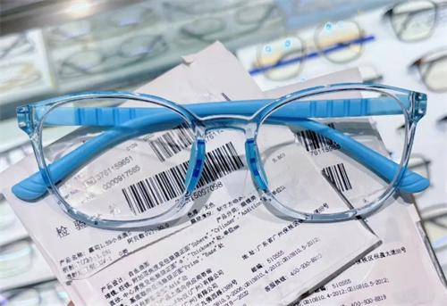 十大进口离焦镜片排行，总有一款进口离焦镜片适合你！