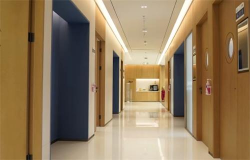 北京维视眼科医院走廊