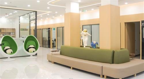 成都何氏眼科休息区