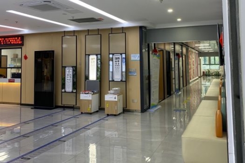 福州亮睛眼科医院诊室