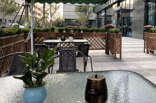 上海威沃眼科门诊外部环境示意图