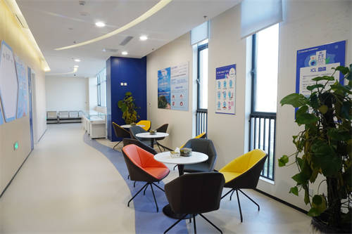 南通江河泽明眼科医院休息区 南通江河泽明眼科医院休息区