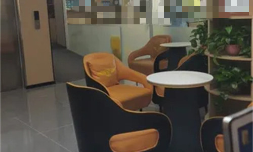 焦作仁人和眼科大厅环境图