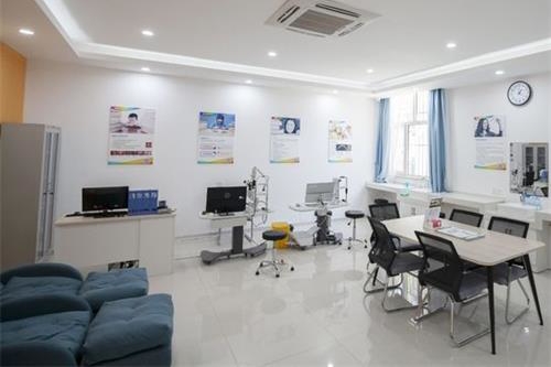 聊城华厦眼科医院休息区