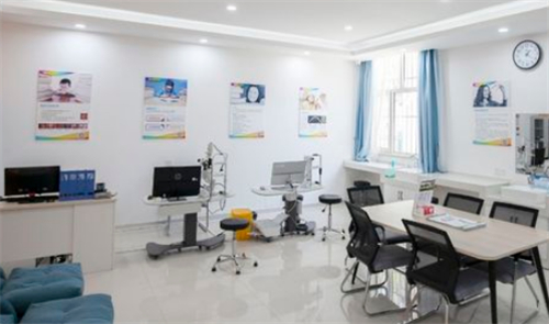 聊城华厦眼科检查区环境图