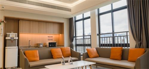 南宁普瑞眼科接待区