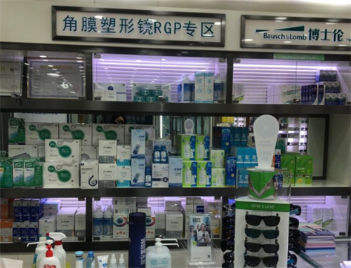 青岛鲁东眼科配光中心角膜塑形镜区环境图